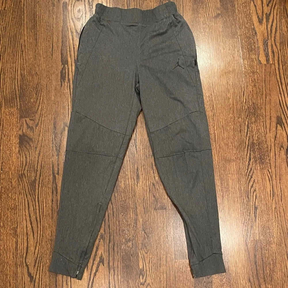 Jordan tapered training pants